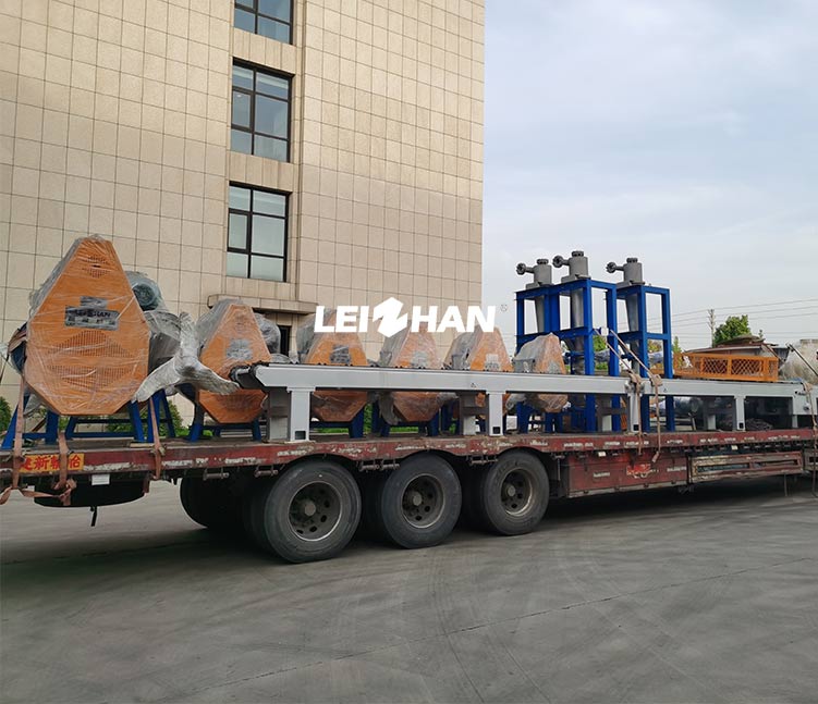 Delivery Site of Pulping Machines to Hengan